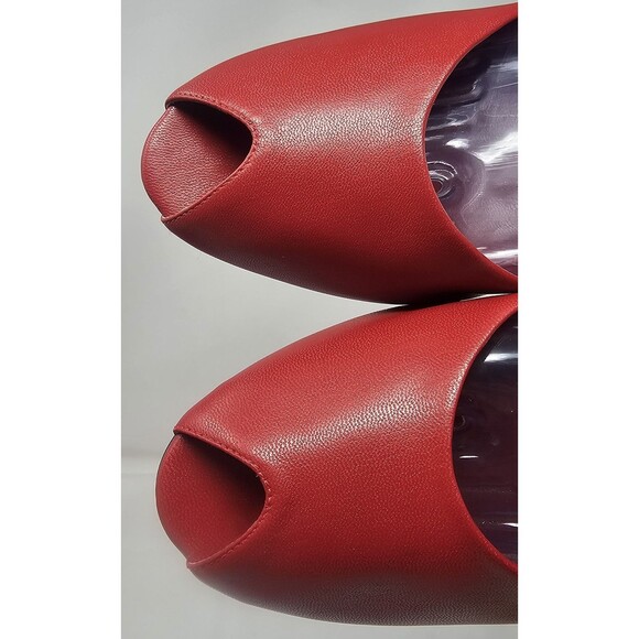 Fredericks of Hollywood Sexy Hot Red Leather Peep Toe Stilleto Size 9 Strappy - Picture 2 of 16
